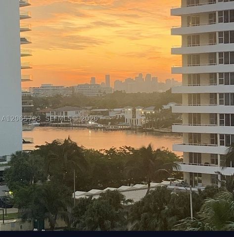 5601 NE Collins Ave 714, Miami Beach, FL 33140