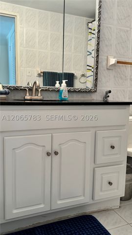 5601 NE Collins Ave 714, Miami Beach, FL 33140