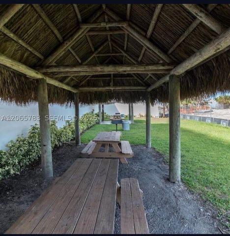 5601 NE Collins Ave 714, Miami Beach, FL 33140