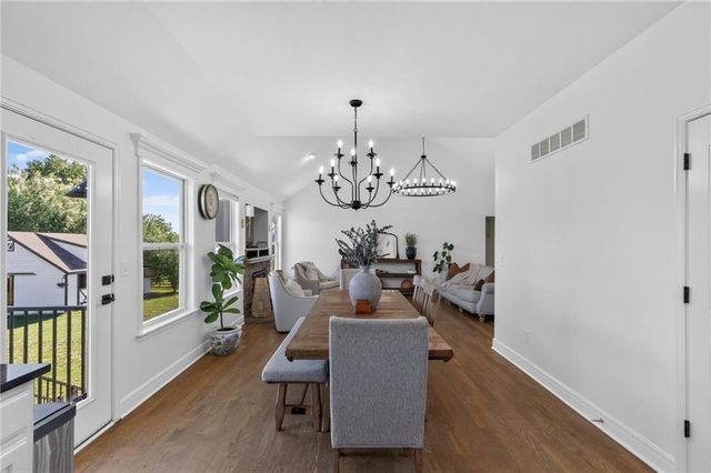 16956 Auburn Court, Bonner Springs, KS 66012