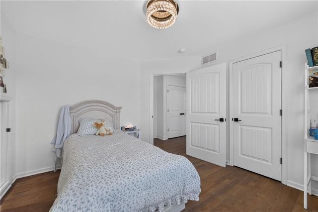 16956 Auburn Court, Bonner Springs, KS 66012