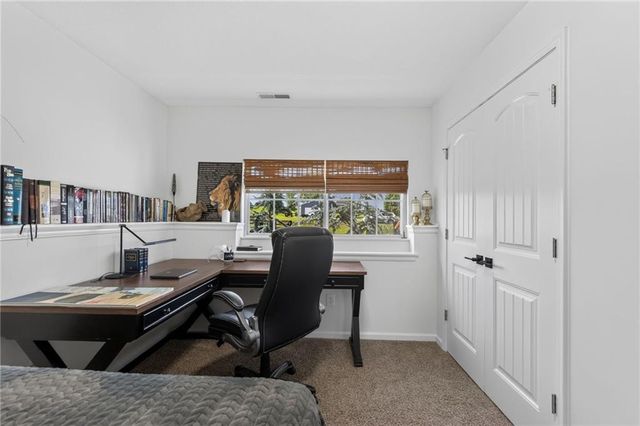 16956 Auburn Court, Bonner Springs, KS 66012