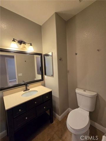 736 Summit Drive, Palm Springs, CA 92262