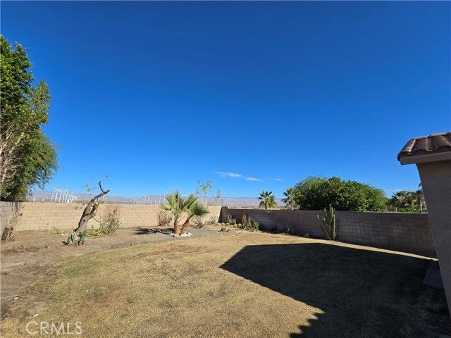 736 Summit Drive, Palm Springs, CA 92262