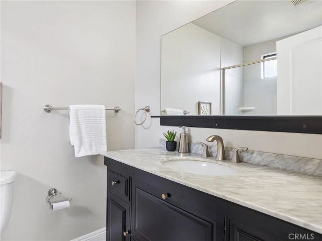 635 E Elmwood Avenue 203, Burbank, CA 91501