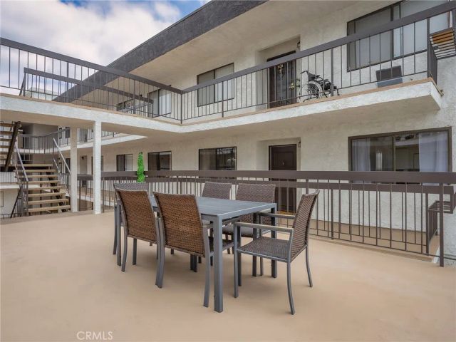 635 E Elmwood Avenue 203, Burbank, CA 91501