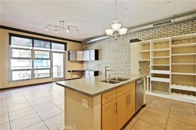 133 The Promenade North 311, Long Beach, CA 90802