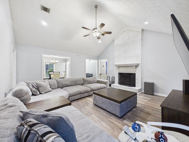 245 Lee Road 0437, Phenix City, AL 36870