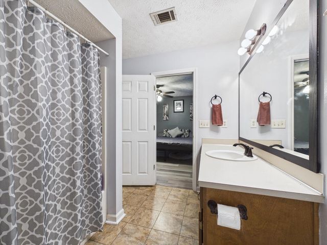 245 Lee Road 0437, Phenix City, AL 36870