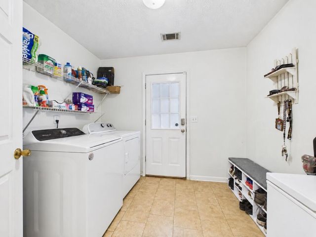 245 Lee Road 0437, Phenix City, AL 36870