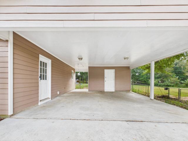 245 Lee Road 0437, Phenix City, AL 36870