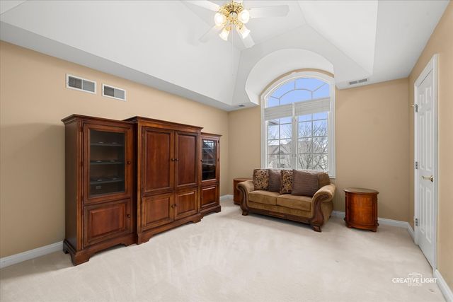 4711 Sebastian Drive, Naperville, IL 60564