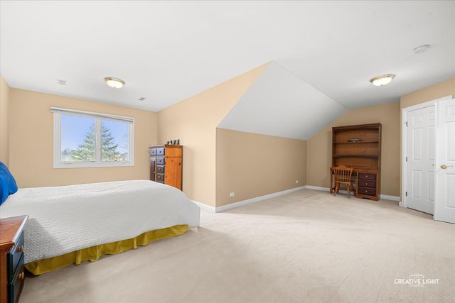 4711 Sebastian Drive, Naperville, IL 60564