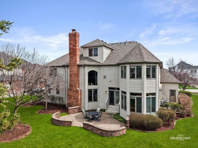 4711 Sebastian Drive, Naperville, IL 60564