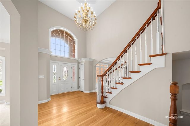 4711 Sebastian Drive, Naperville, IL 60564