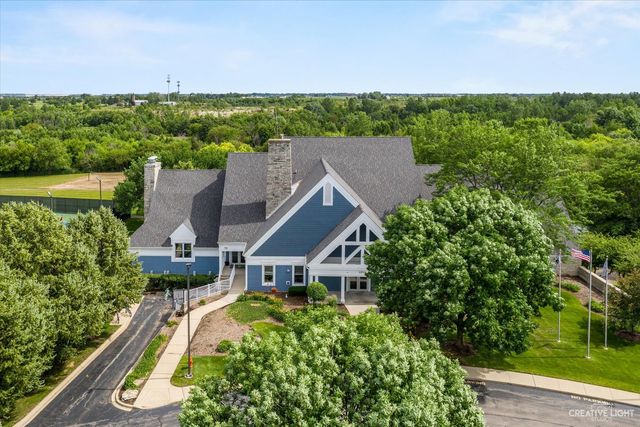 4711 Sebastian Drive, Naperville, IL 60564