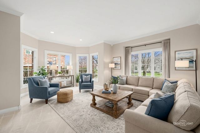 4711 Sebastian Drive, Naperville, IL 60564