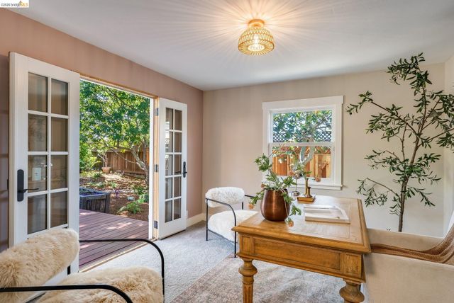 3300 Wilson Pl, Oakland, CA 94602
