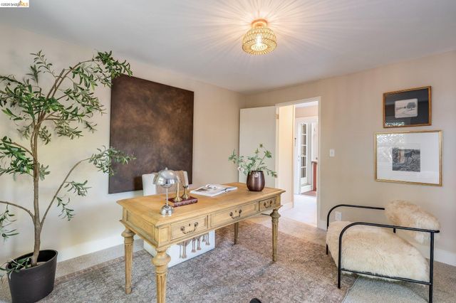 3300 Wilson Pl, Oakland, CA 94602