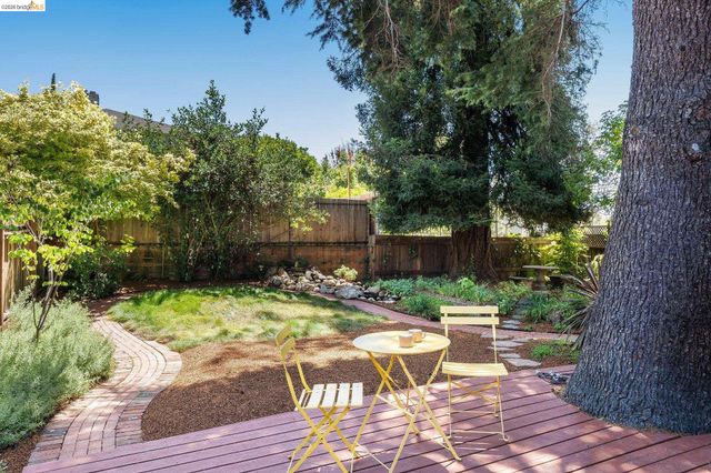 3300 Wilson Pl, Oakland, CA 94602