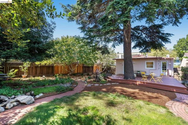 3300 Wilson Pl, Oakland, CA 94602