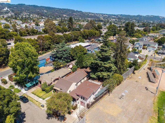 3300 Wilson Pl, Oakland, CA 94602