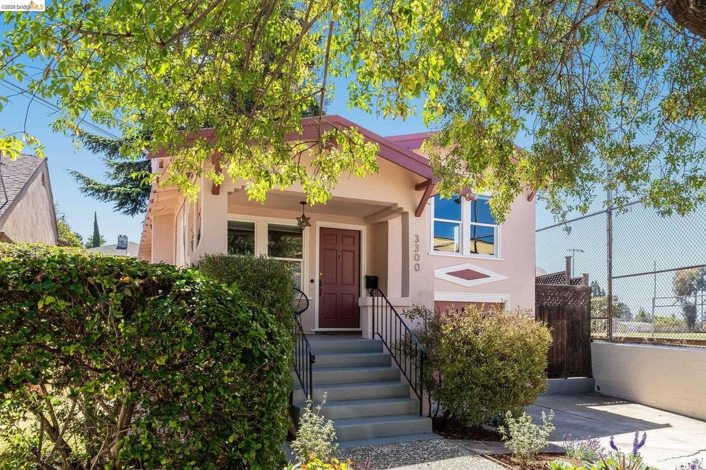 3300 Wilson Pl, Oakland, CA 94602