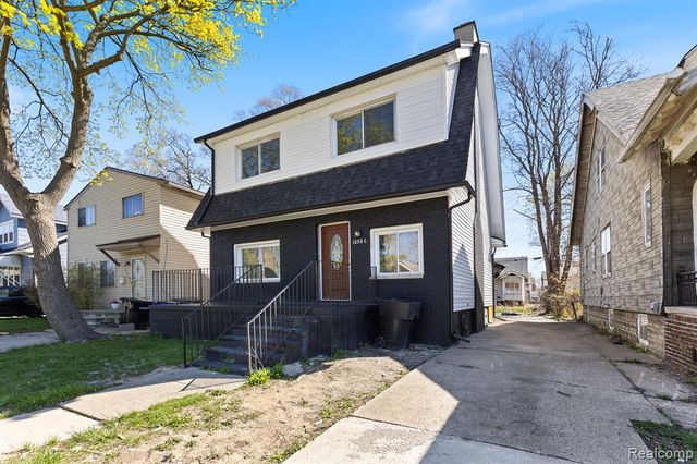 13586 Pinehurst Street, Detroit, MI 48238