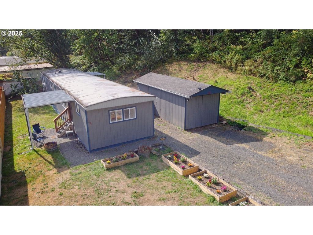 107 GUINEVERE Ct, Castle Rock, WA 98611