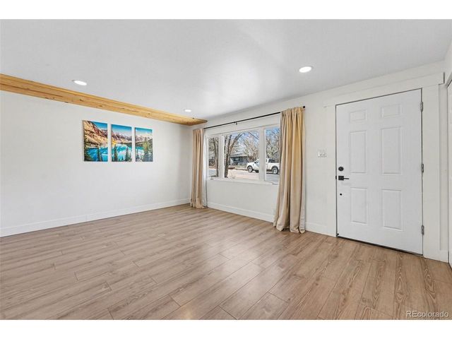 3980 S Hazel Ct, Englewood, CO 80110