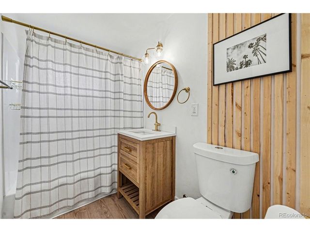 3980 S Hazel Ct, Englewood, CO 80110