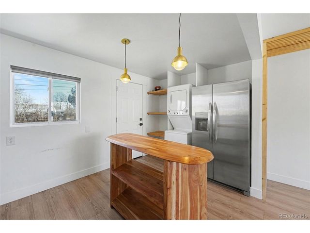 3980 S Hazel Ct, Englewood, CO 80110