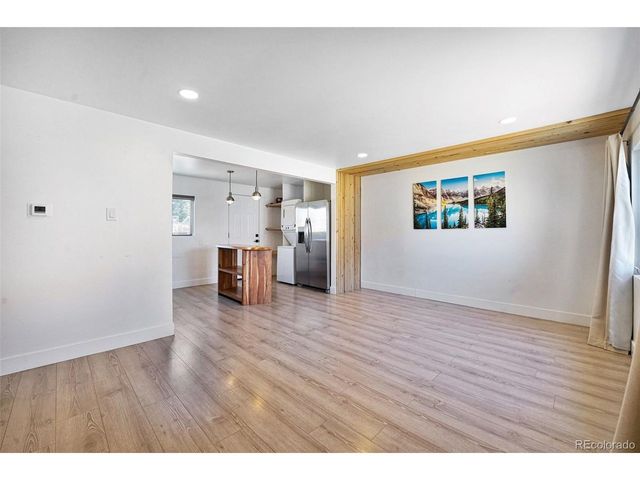 3980 S Hazel Ct, Englewood, CO 80110