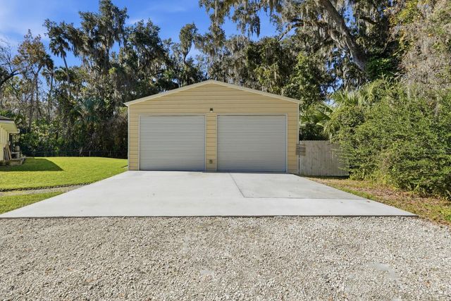 686 WILDWOOD DRIVE, New Smyrna Beach, FL 32168