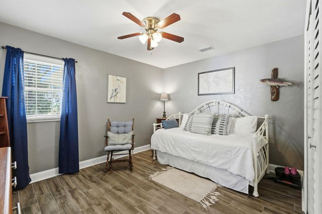 686 WILDWOOD DRIVE, New Smyrna Beach, FL 32168