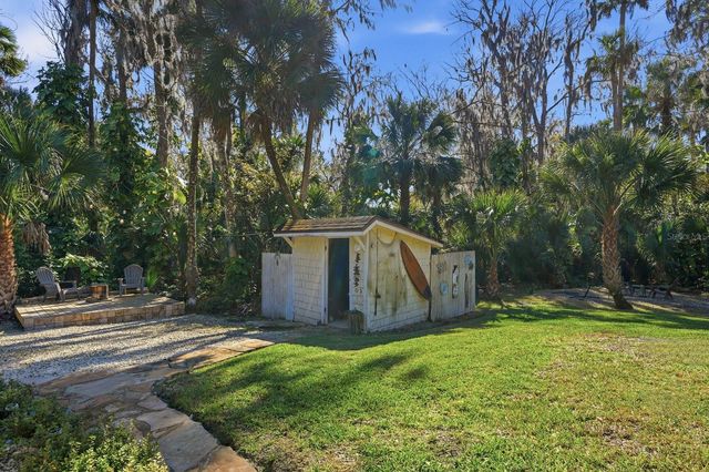686 WILDWOOD DRIVE, New Smyrna Beach, FL 32168