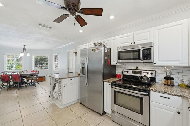 686 WILDWOOD DRIVE, New Smyrna Beach, FL 32168