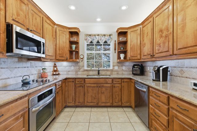 240 Johnson Bend Road, Weatherford, TX 76088