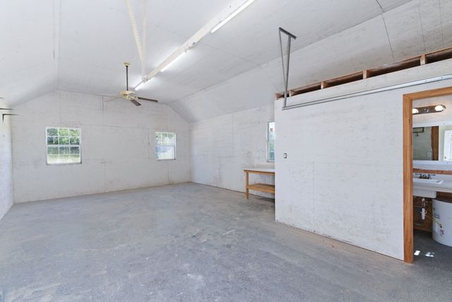 240 Johnson Bend Road, Weatherford, TX 76088
