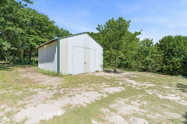 240 Johnson Bend Road, Weatherford, TX 76088