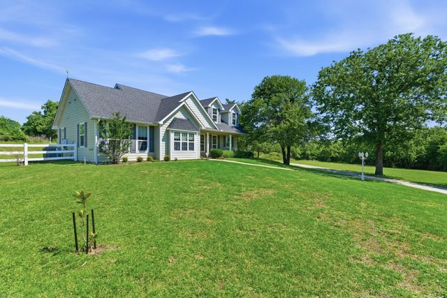 240 Johnson Bend Road, Weatherford, TX 76088