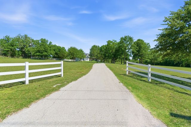 240 Johnson Bend Road, Weatherford, TX 76088