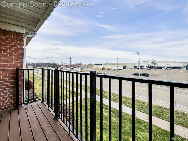 32125 Beaconsfield Street 44, Roseville, MI 48066