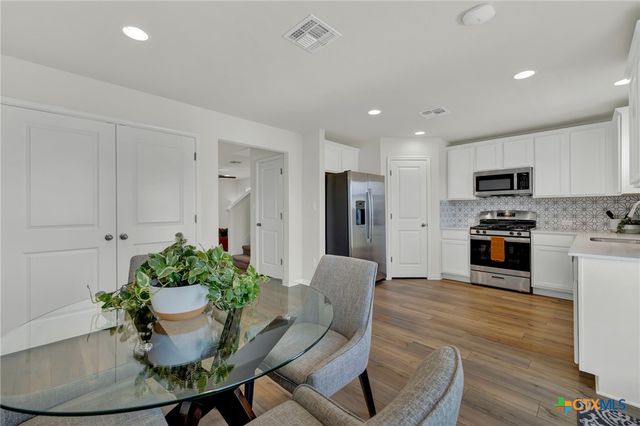 360 Witchhazel Way, San Marcos, TX 78666