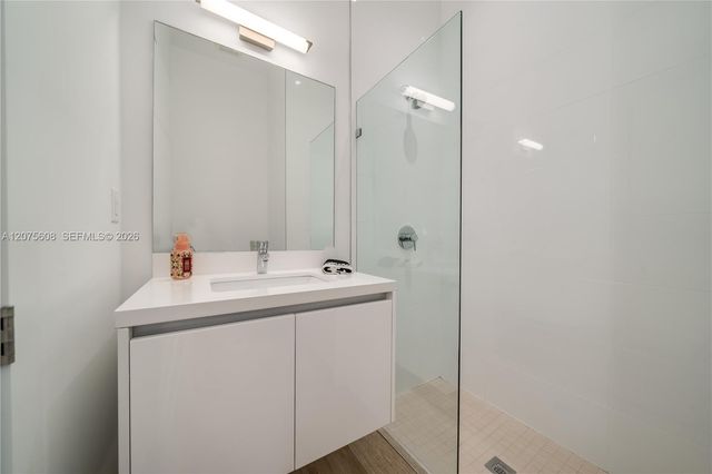 16600 Sunset Way, Weston, FL 33326