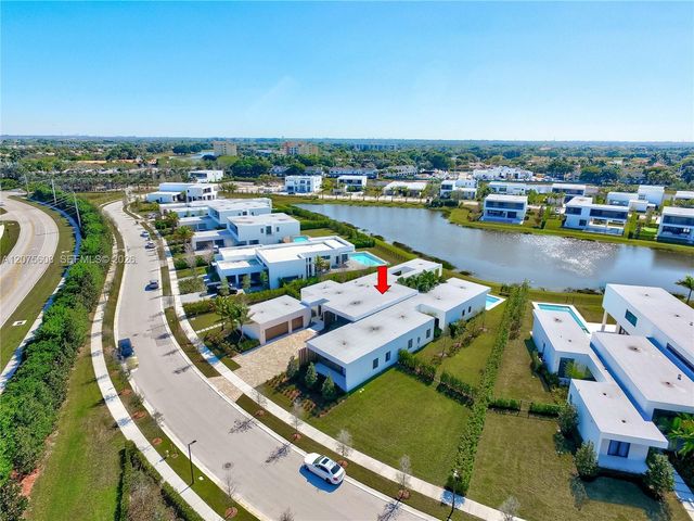 16600 Sunset Way, Weston, FL 33326