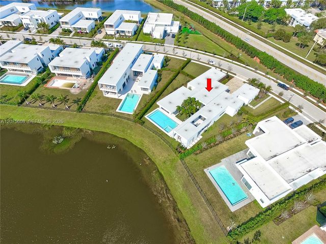 16600 Sunset Way, Weston, FL 33326