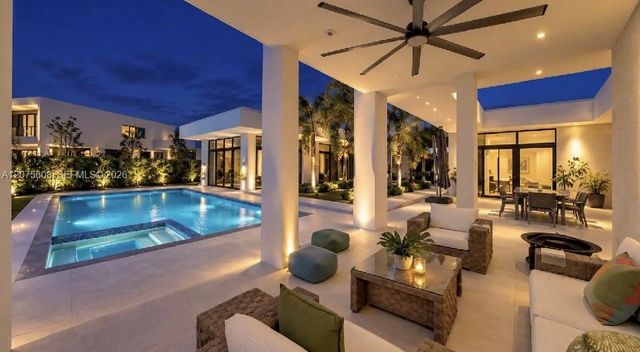 16600 Sunset Way, Weston, FL 33326