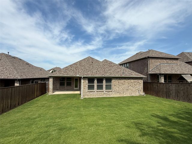 2712 Country Church Road, Mckinney, TX 75071