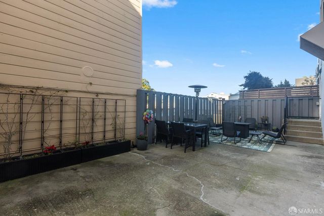 2415 Van Ness Avenue 602, San Francisco, CA 94109